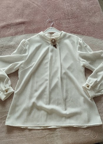 Düğmeli Beyaz Kadın Uzun Kollu Gömlek - Görsel 2