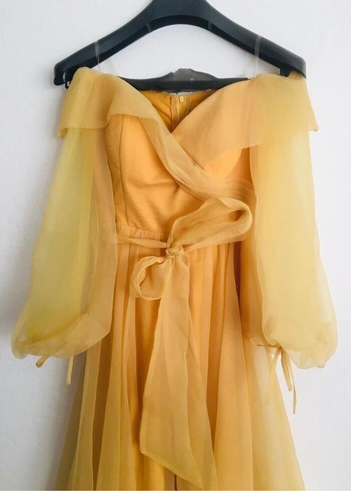 Omuz Detaylı Sarı Abiye - Görsel 2
