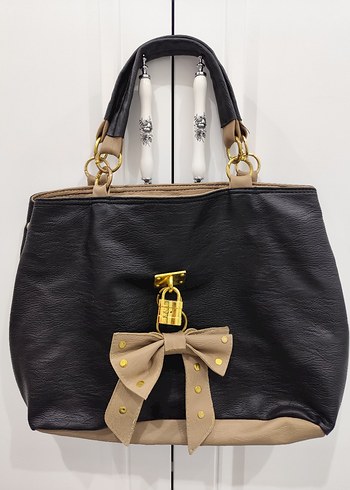 Kilitli Siyah Bej Deri Kadın Çanta - Görsel 2