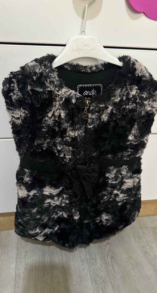 Siyah Kürklü Bağlamalı Kız çocuk Yelek - Görsel 3
