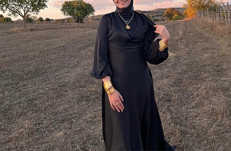Diğer Tesettüre abiye