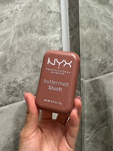 Nyx buttermelt allık
