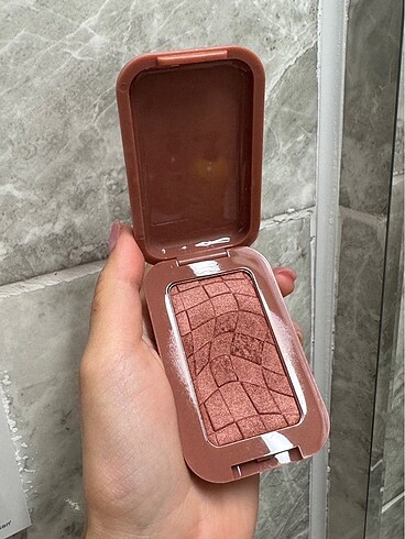 NYX Nyx buttermelt allık