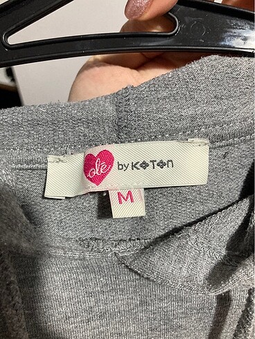 m Beden crop sweat
