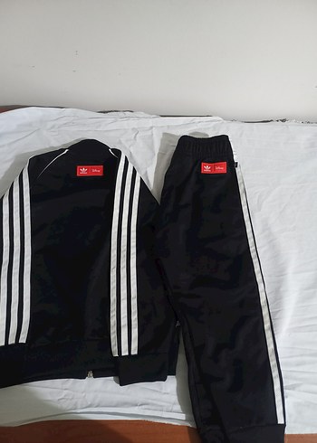 ADİDAS  BJK EŞOFMAN TAKIMI ORİJİNAL ÜRÜN... - Görsel 4