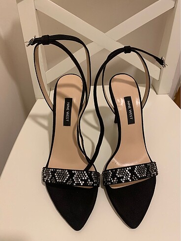 Nine West Bantlı Ayakkabı