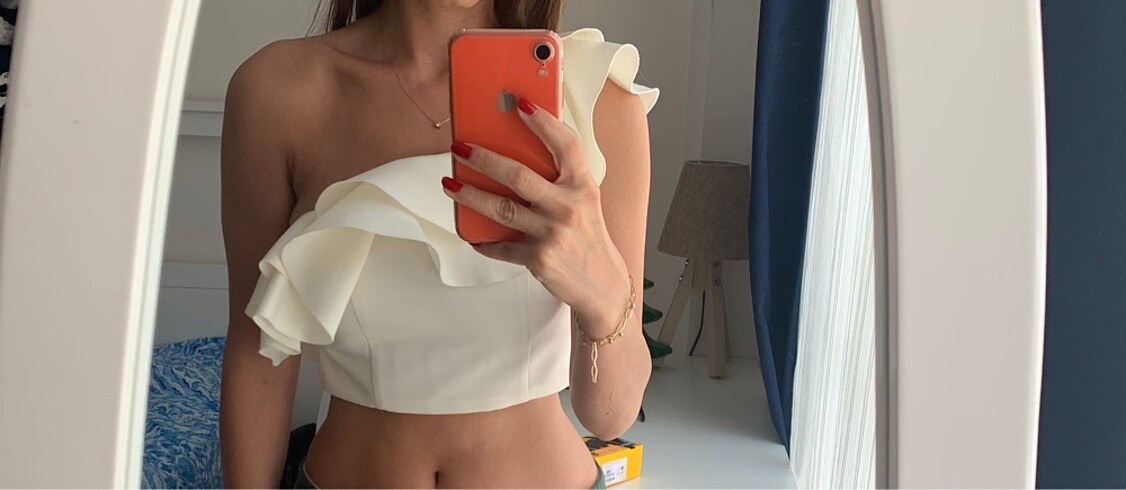 Trendyol & Milla Trenyol volanlı bluz