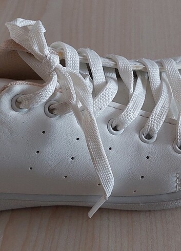 Beyaz spor ayakkabi