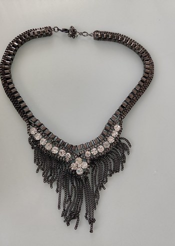 Uzun Zincirli Siyah Gotik Kadın Kolye - Görsel 3