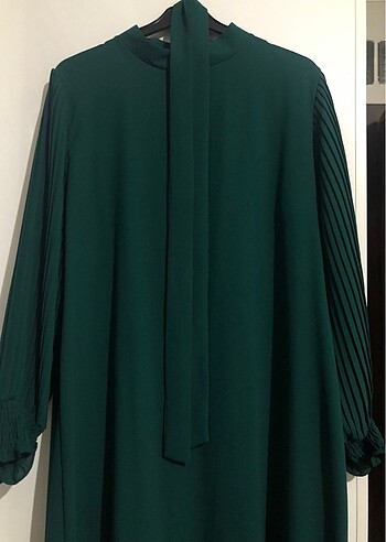 50 Beden yeşil Renk Elbise