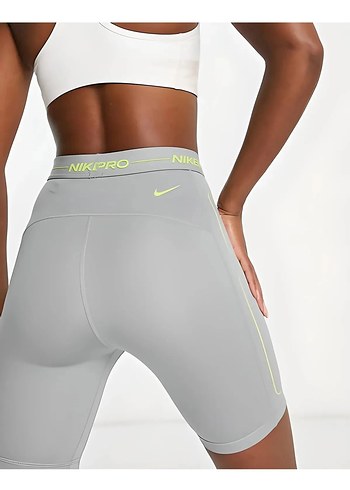 Nike Pro Kadın Gri Mini Spor Tayt - Görsel 2