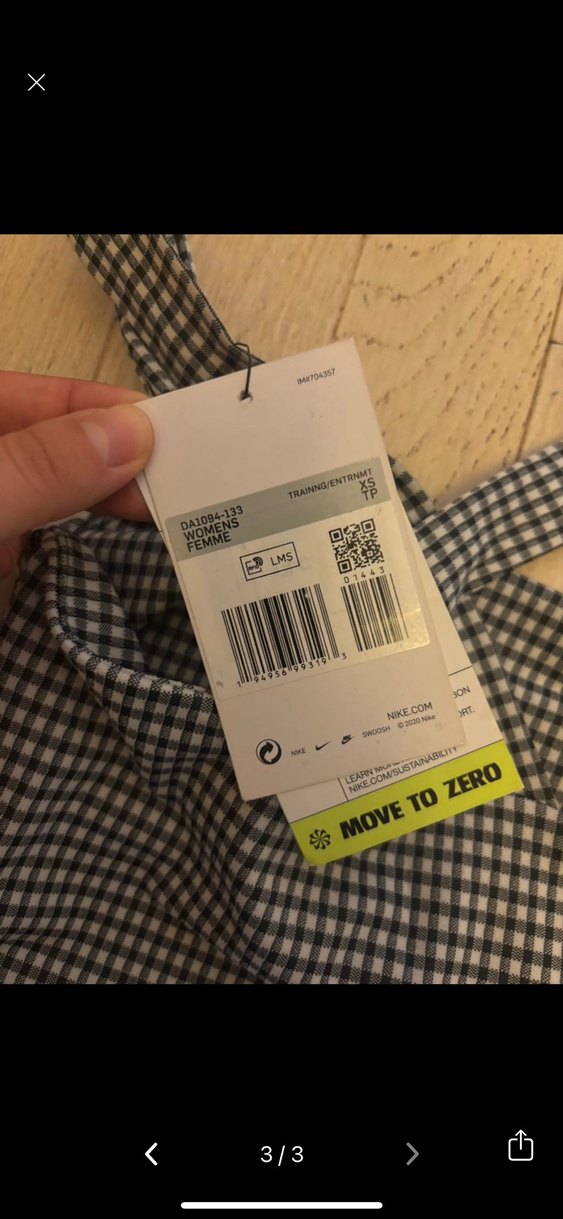 Nike yoga Kadın Siyah Kareli Askılı Crop Top - Görsel 3