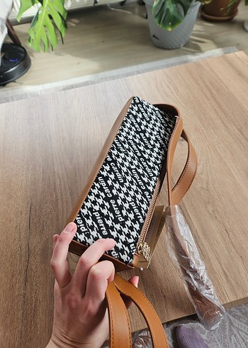 pierre cardin orijinal sıfır canta - Görsel 3