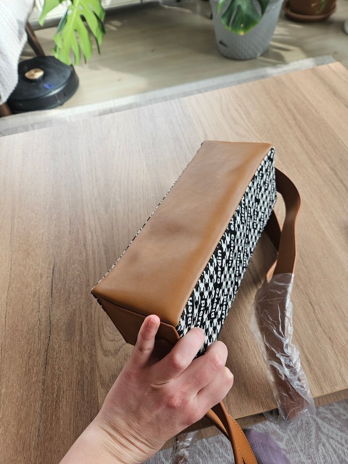 pierre cardin orijinal sıfır canta - Görsel 4