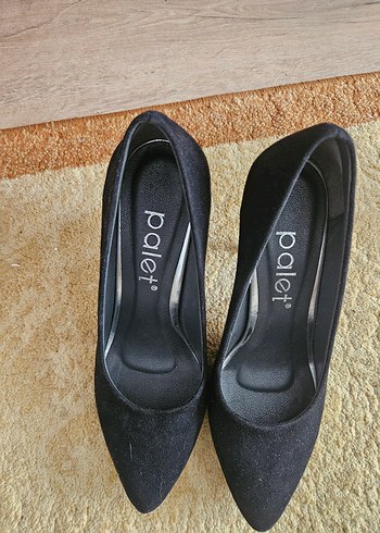 Siyah Süet Stiletto Topuklu Kadın Ayakkabı - Görsel 4