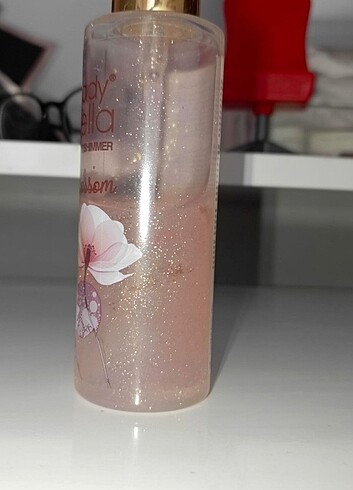 Diğer Parfüm simli body mist vücut sprey