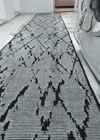 Grili siyahlı şönil halı - Görsel 9
