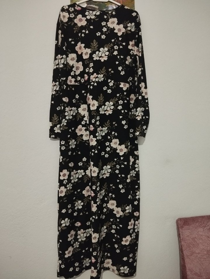 Siyah Çiçekli Uzun Bohem Elbise - Görsel 4