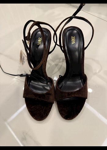 Kahverengi Süet Stiletto Kemerli Topuklu - Görsel 4