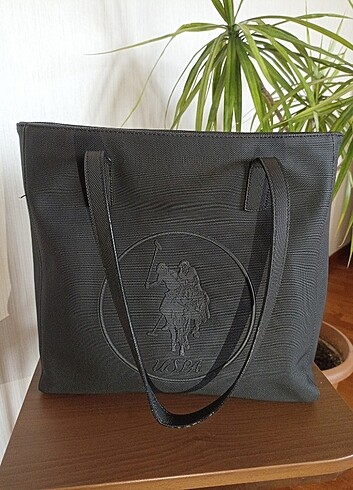 USPA KOL ÇANTASI ORİJİNAL 30X30CM MAT SİYAH 