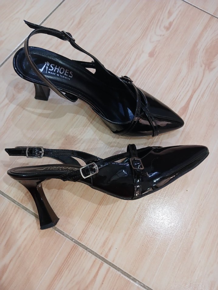 Siyah Tokalı Stiletto - Görsel 5