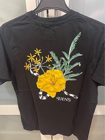 m Beden siyah Renk Bana tshrt