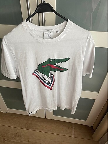 Lacoste tshrt