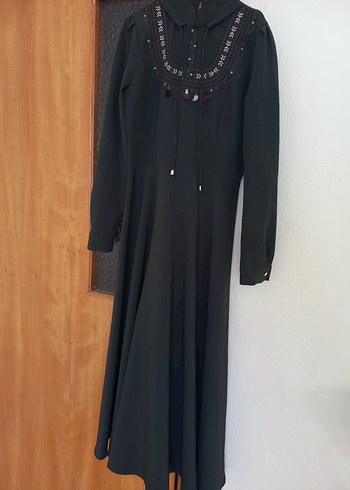NAKIŞLI KADIN ELBİSE