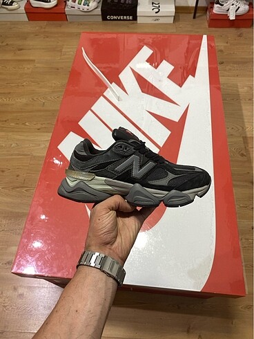 New balance 9060