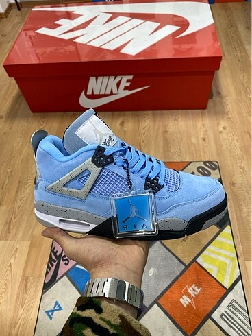 Nike air jordan retro 4