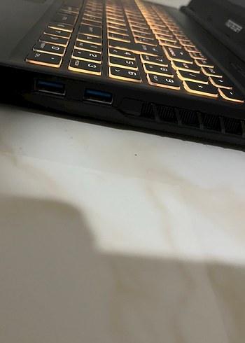 Monster gaming laptop abra a5v19.2.3 - Görsel 15