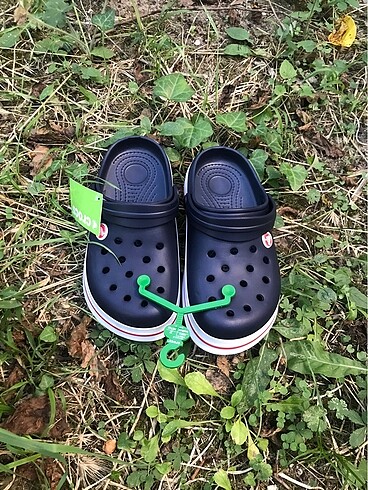 36 Beden lacivert Renk CROCS TERLİK SANDALET LACİVERT
