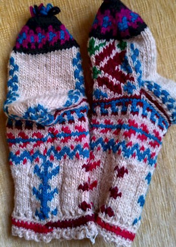 GERÇEK KEÇİ KILINDAN YÖRESEL EL ÖRGÜSÜ ÇOCUK PATİĞİ - Görsel 4