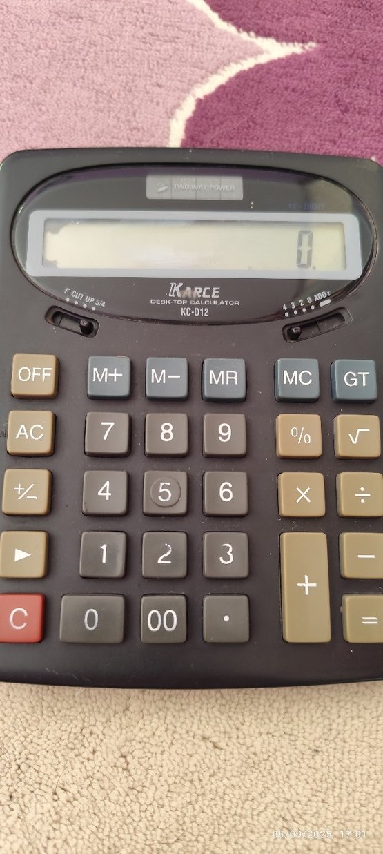 siyahMasaüstü Hesap Makinesi - Görsel 2