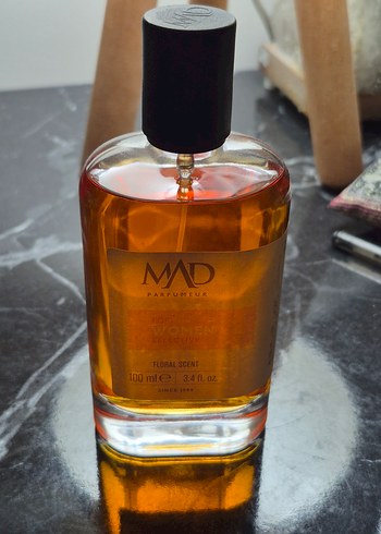 MAD Kadın Parfümü 100 ml Çiçeksi Koku - Görsel 2