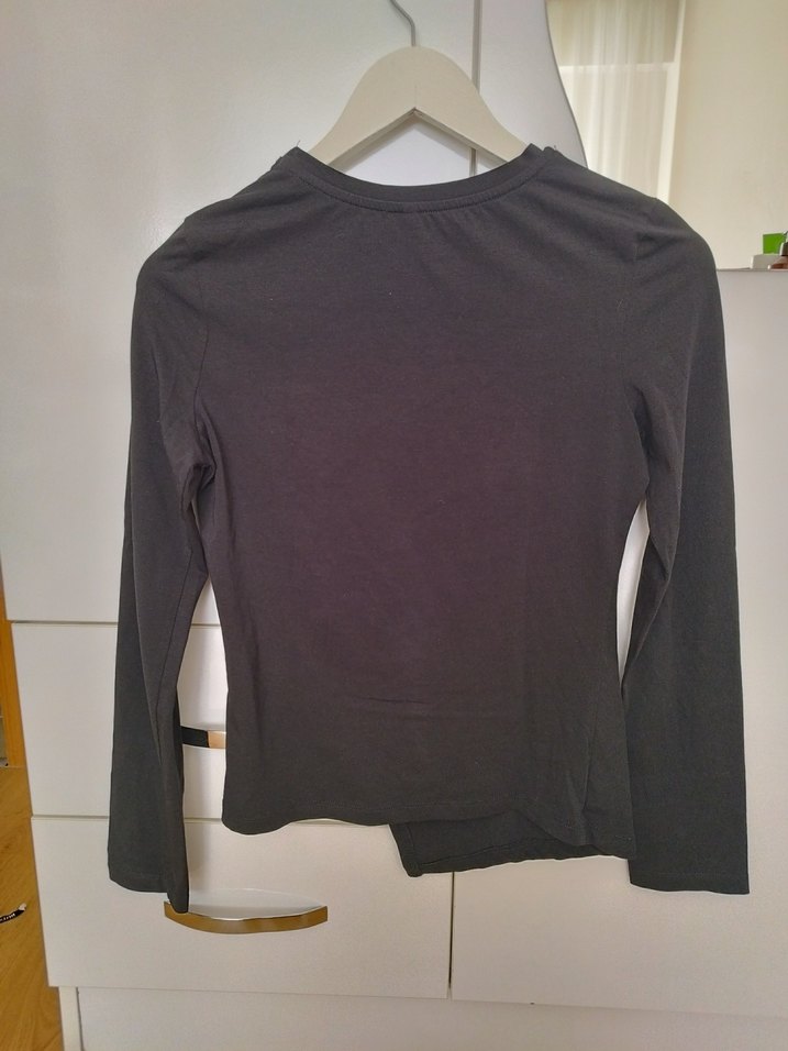 Pamuklu Siyah Uzun Kollu Bluz - Görsel 3