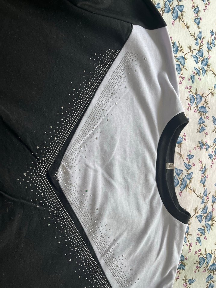 Siyah V Yaka Kadın Eşofman Takımı - Görsel 4