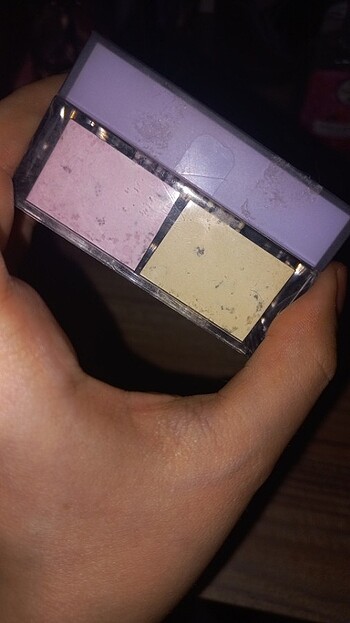  Beden Rival Loves Me Blur Loose Powder