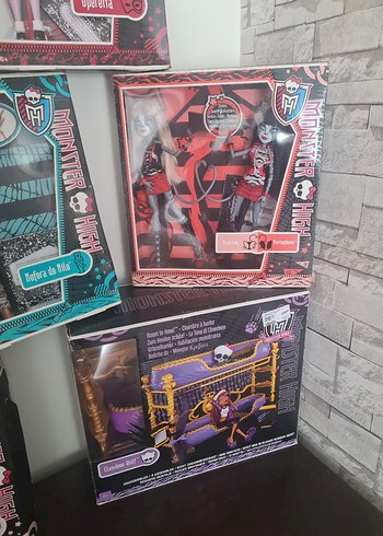 Beden Renk monster high kutulu