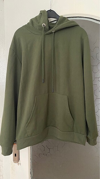 Kapşonlu sweatshirt