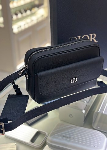 Dior Cd Logo Detayli Siyah Deri Canta