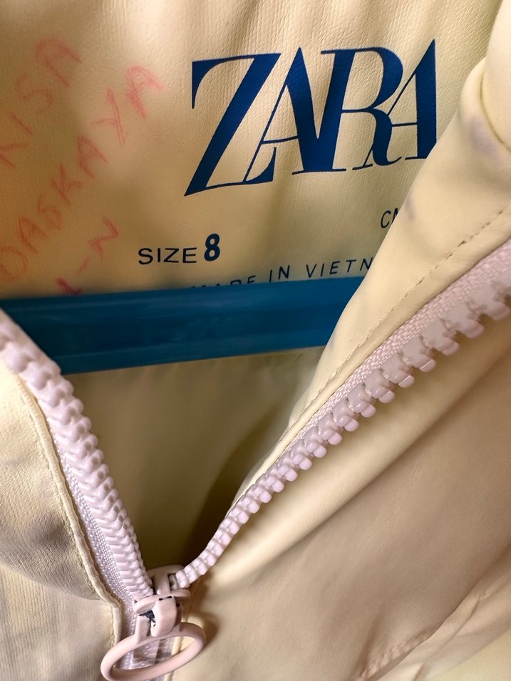 Zara kız çocuk yağmurluk - Görsel 3