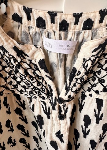 Düğmeli Nakışlı Bohem V Yaka çocuk Bluz - Görsel 4