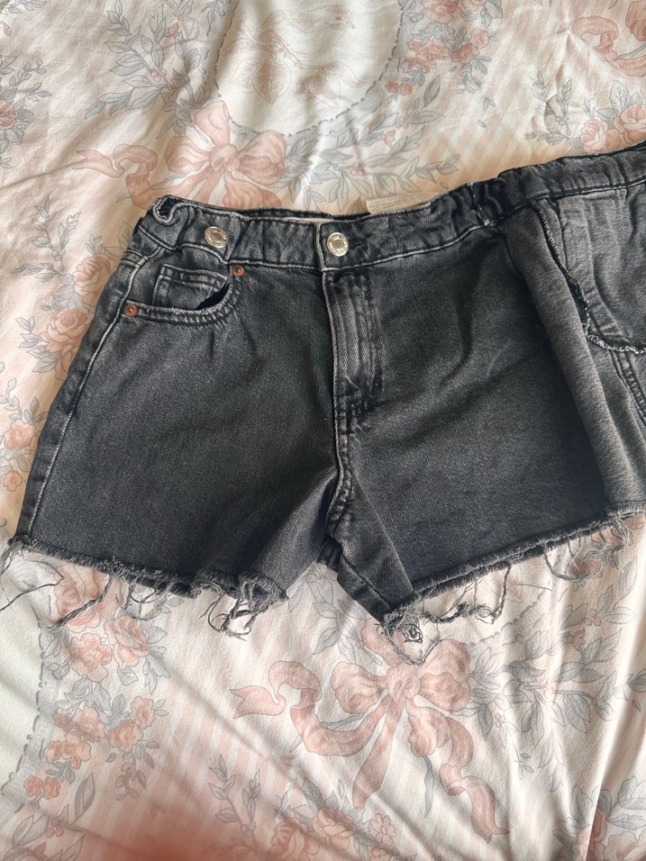 Gri Bağlama Desenli Düğmeli Kot Şort Etek - Görsel 3