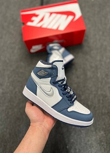 Nike Air Jordan 1 Navy Blue