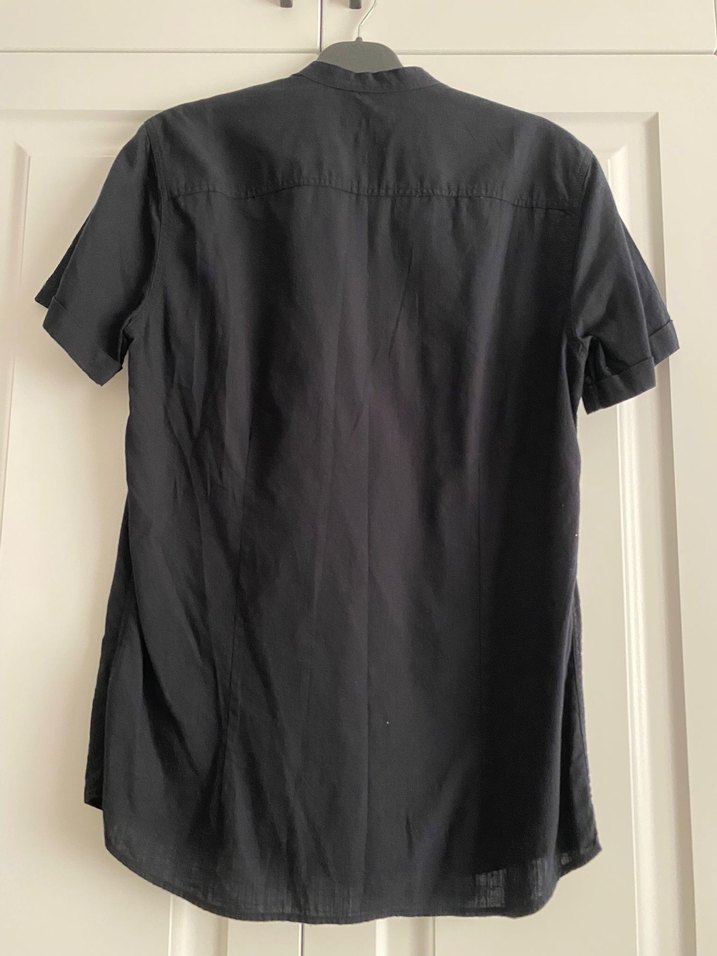 Siyah Kısa Kollu Keten Gömlek - Görsel 3