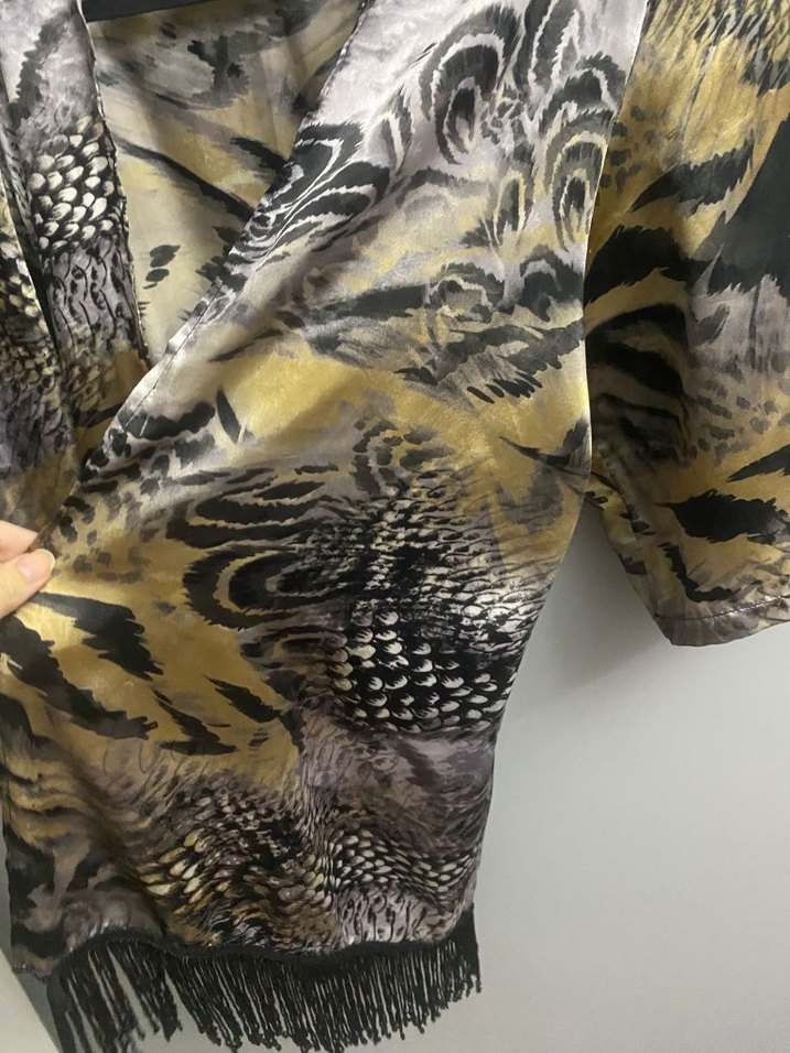 Gri Desenli Kadın Kimono - Görsel 4