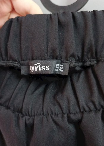 siyah pullu takım - Görsel 5