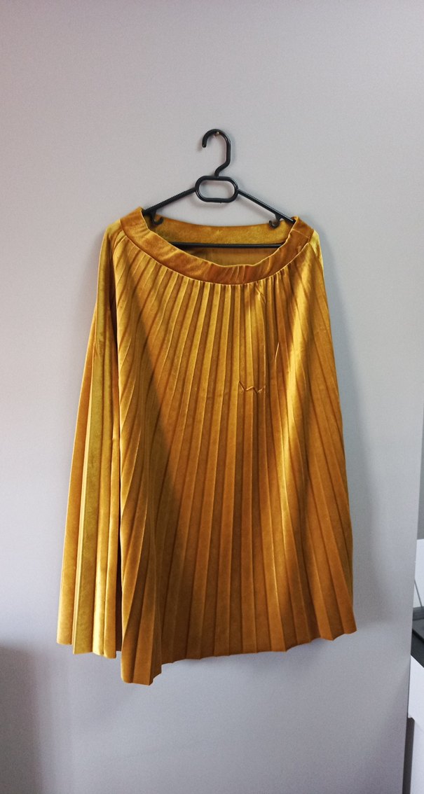 Sarı Pilili Midi Kadın Etek - Görsel 2