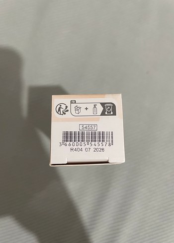 Yves Rocher Zéro Défaut fondöten - Görsel 4